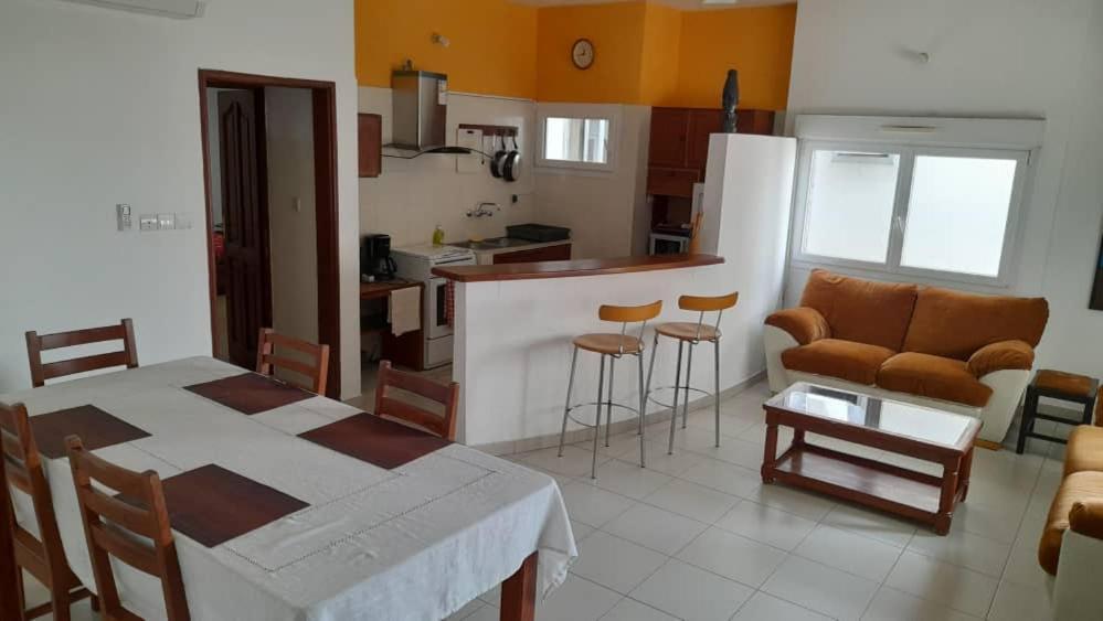 Dodoo Lodge โกโตนู ภายนอก รูปภาพ