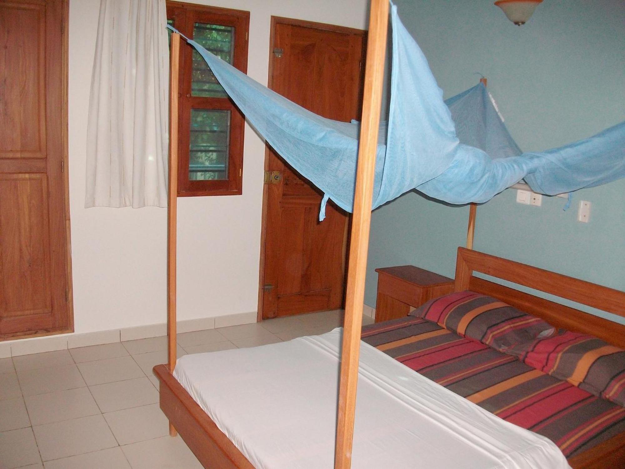 Dodoo Lodge โกโตนู ภายนอก รูปภาพ