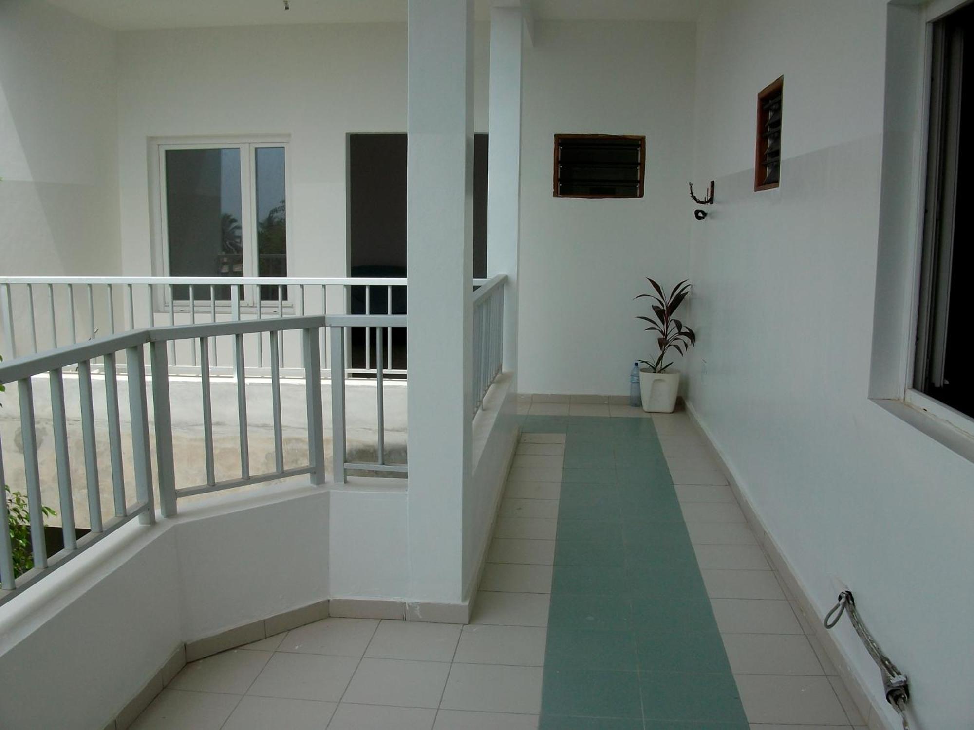 Dodoo Lodge โกโตนู ภายนอก รูปภาพ