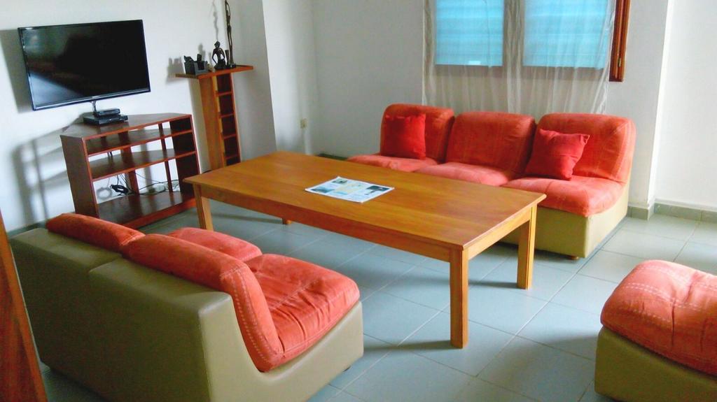 Dodoo Lodge โกโตนู ภายนอก รูปภาพ